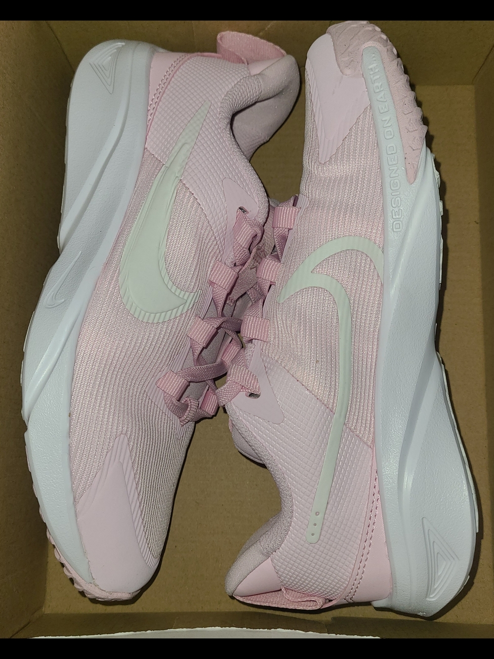 Nike Star Runner 4 Kids' Pink Running Sneakers 3Y